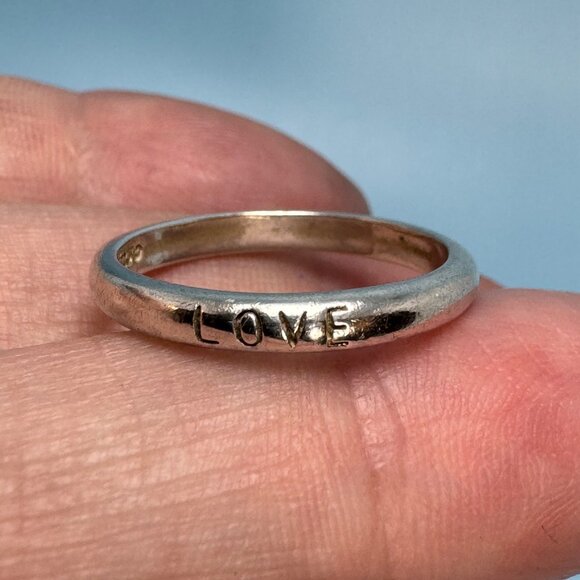 VTG Solid Sterling Silver 925 Half Round "Love" Wedding Band Ring Size 6.75 - Picture 2 of 9